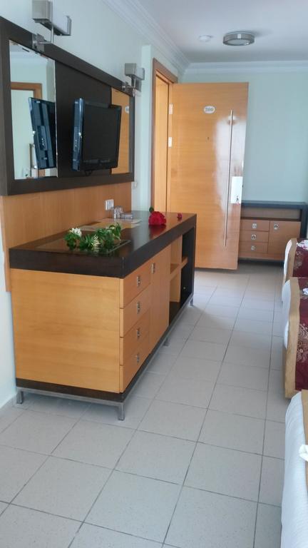 Yali Hotel Sidé Chambre photo