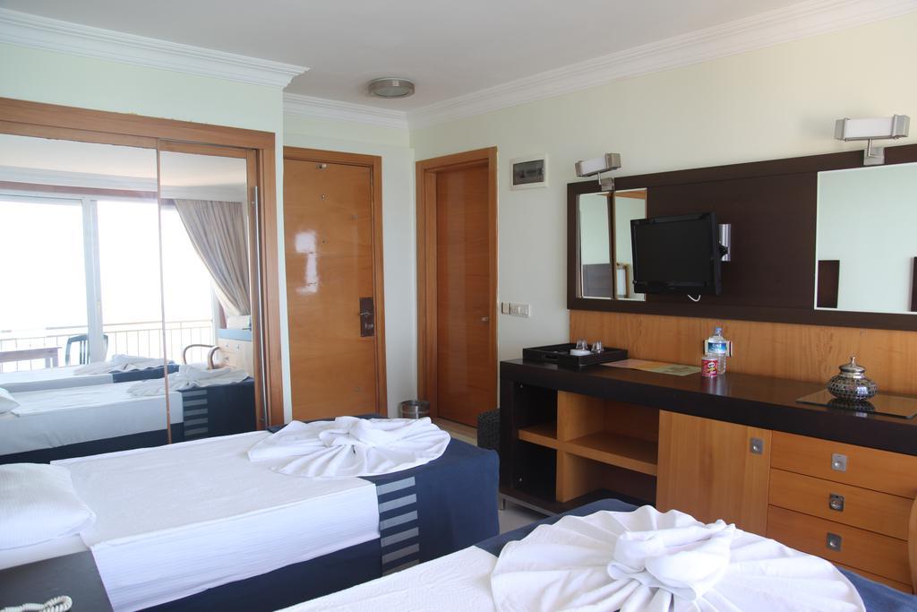 Yali Hotel Sidé Chambre photo