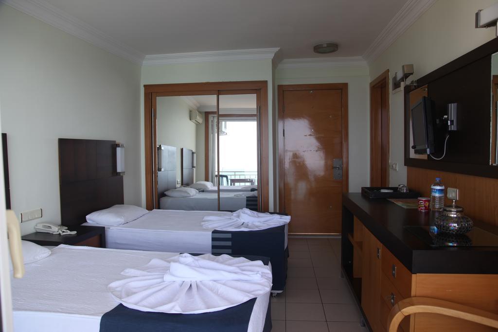 Yali Hotel Sidé Chambre photo