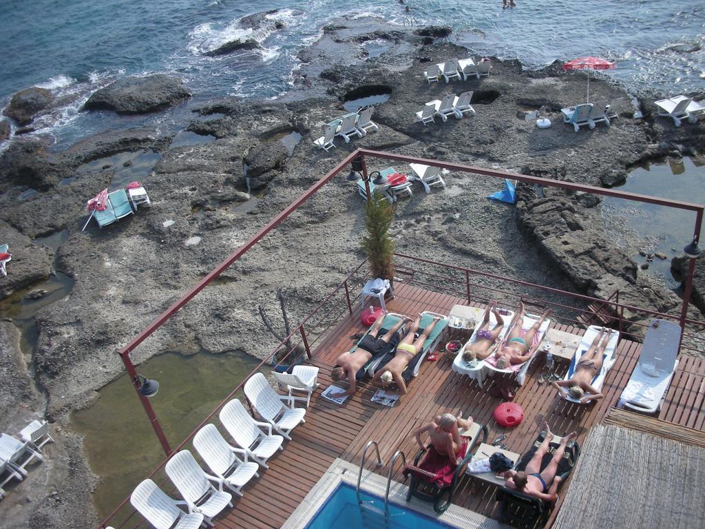 Yali Hotel Sidé Extérieur photo