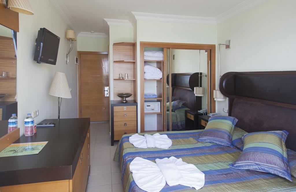Yali Hotel Sidé Extérieur photo